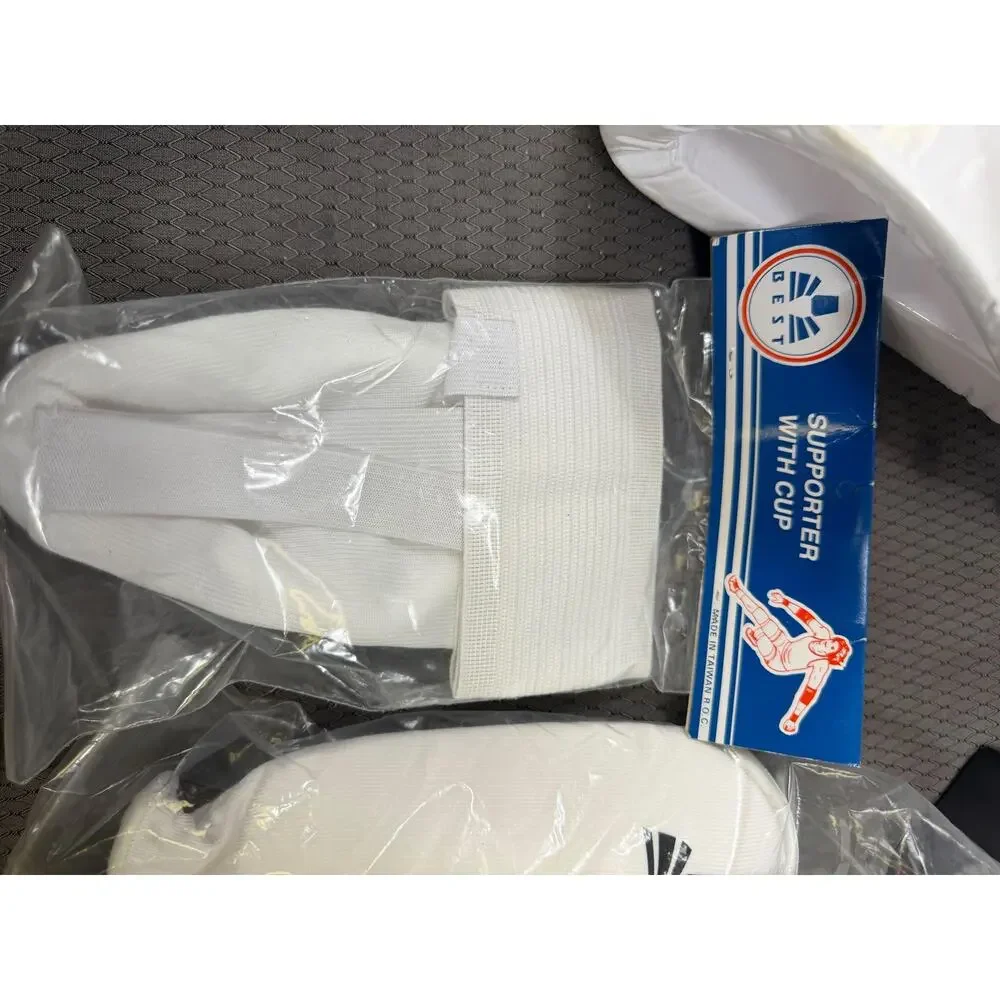 Podium TKD Taekwondo Sparring Gear Set Boys Size XS Red White Protective Pads
